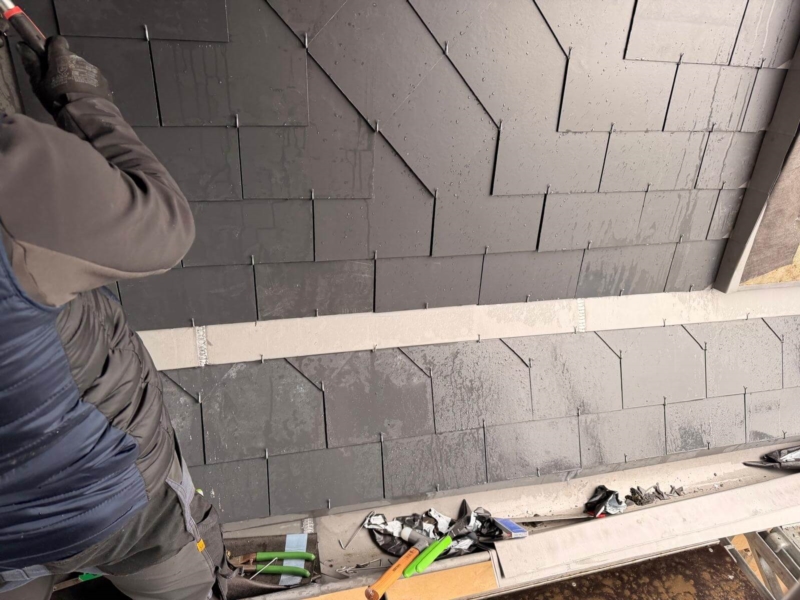 Image 1 : Travaux de toiture à Thil : Dauber Renov