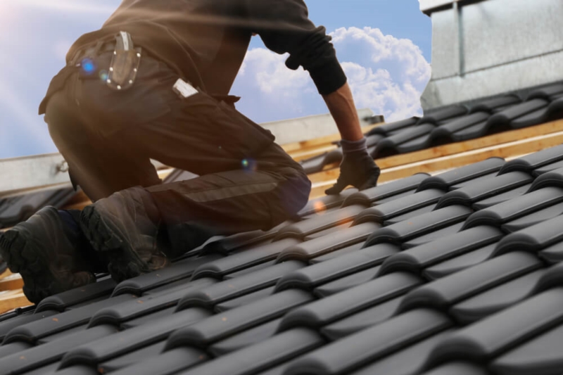 Image 1 : Toiture & couverture à Cocheren : Steve Couverture - Couvreur/Charpente/Désamiantage/Ramonage/Zinguerie - Forbach Sarrebourg Bitche