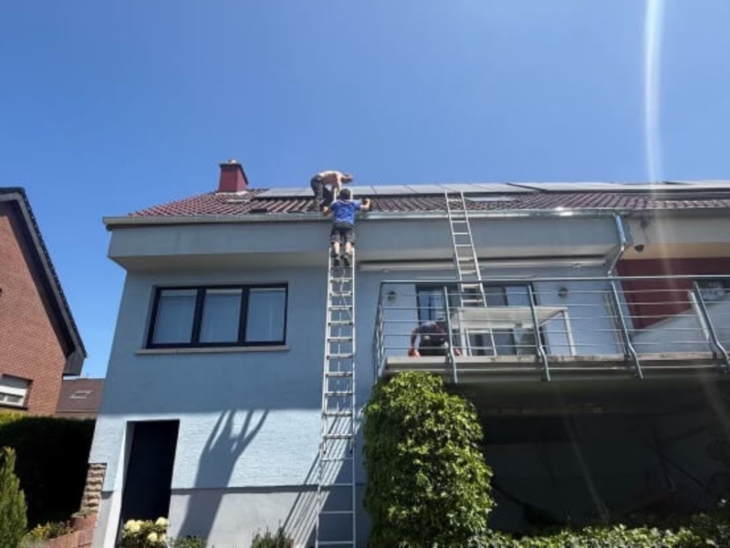 Image 4 : Escalier et garde-corps à Kehlen : Les Toitures Lux Welter SARLS