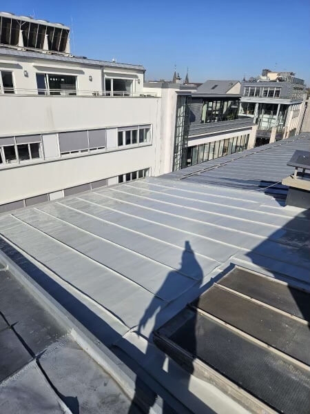 Image 8 : Escalier et garde-corps à Kehlen : Les Toitures Lux Welter SARLS