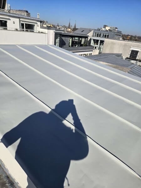 Image 35 : Escalier et garde-corps à Kehlen : Les Toitures Lux Welter SARLS